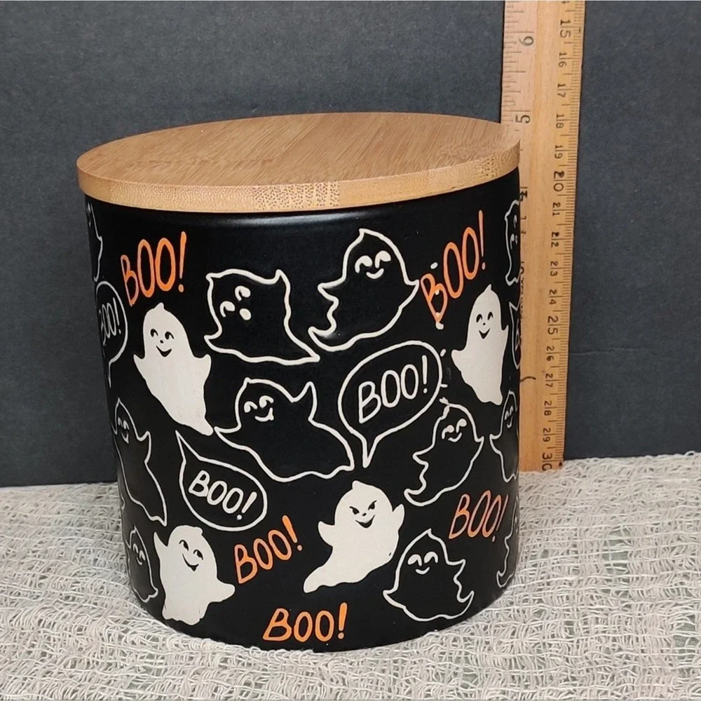 Inhomestylz‎ Matte Black Ceramic Halloween Ghost Cellar Jar BOO